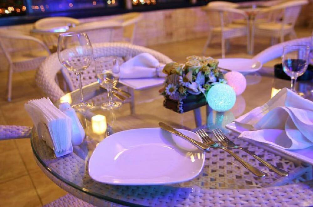 איזמיר Aksan Hotel מראה חיצוני תמונה