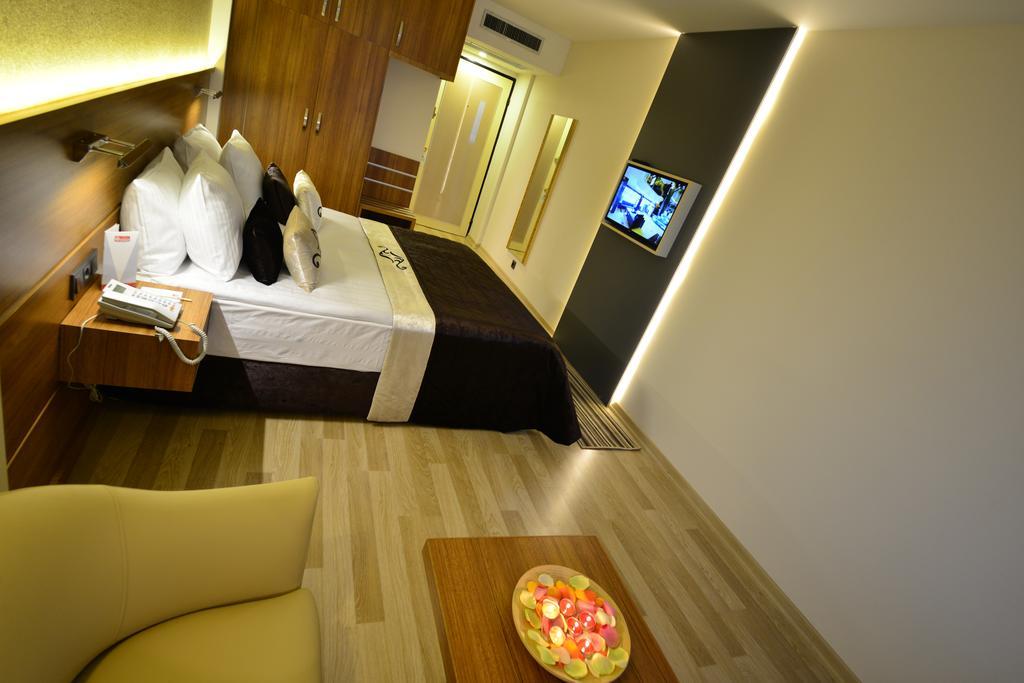 איזמיר Aksan Hotel מראה חיצוני תמונה