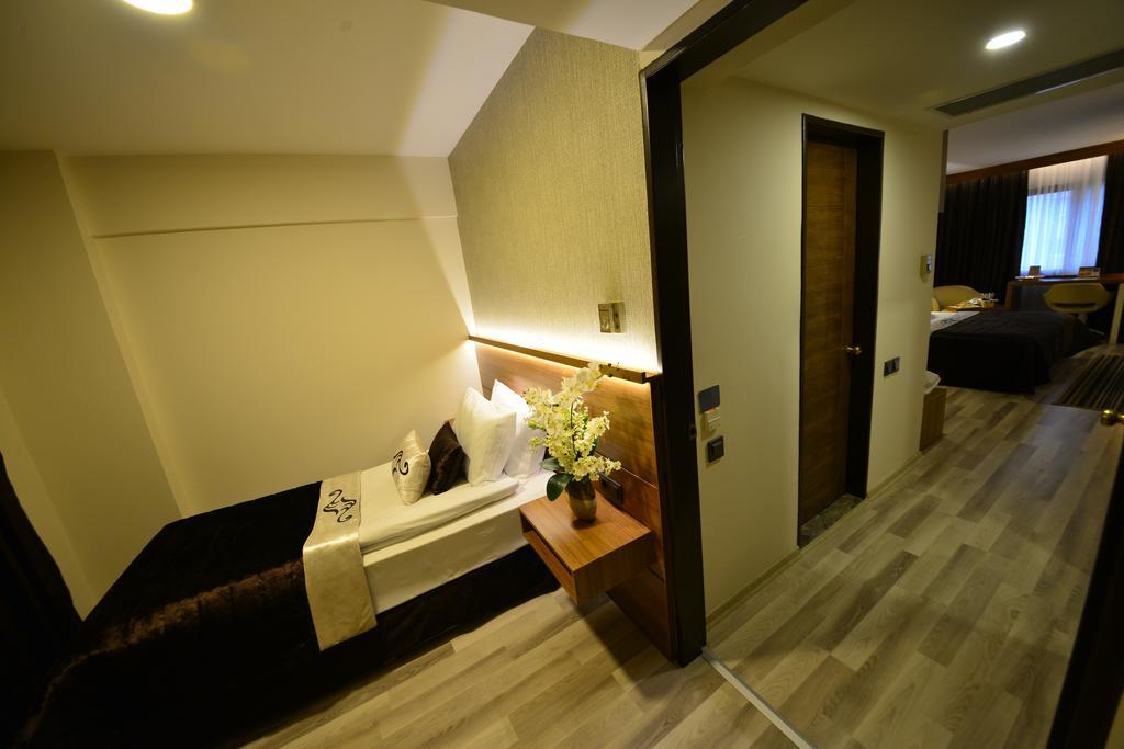 איזמיר Aksan Hotel מראה חיצוני תמונה